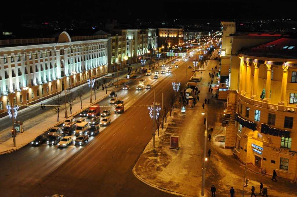 Flatcomfort Nezavisimosti 44 Apartment Minsk Bagian luar foto